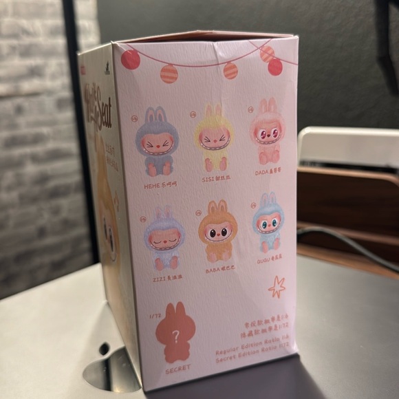 NIB- Pop Mart *Authentic* PopNow Have A Seat Labubu - Ququ - Picture 6 of 6